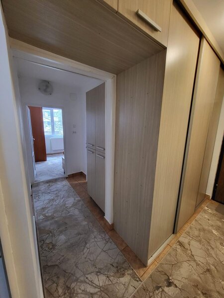 Drumul Taberei 3 camere 1/4 cu garaj